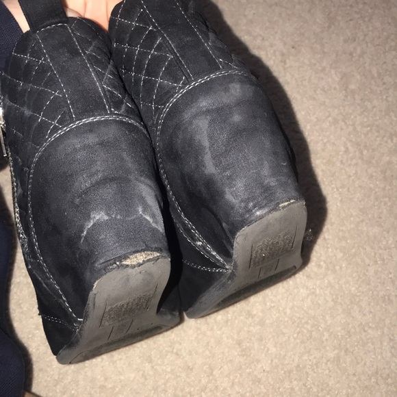 BONGO Black Wedge Heels - Picture 7 of 8